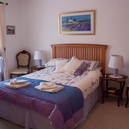 The Old Bakehouse Bed & Breakfast Colyton Екстериор снимка