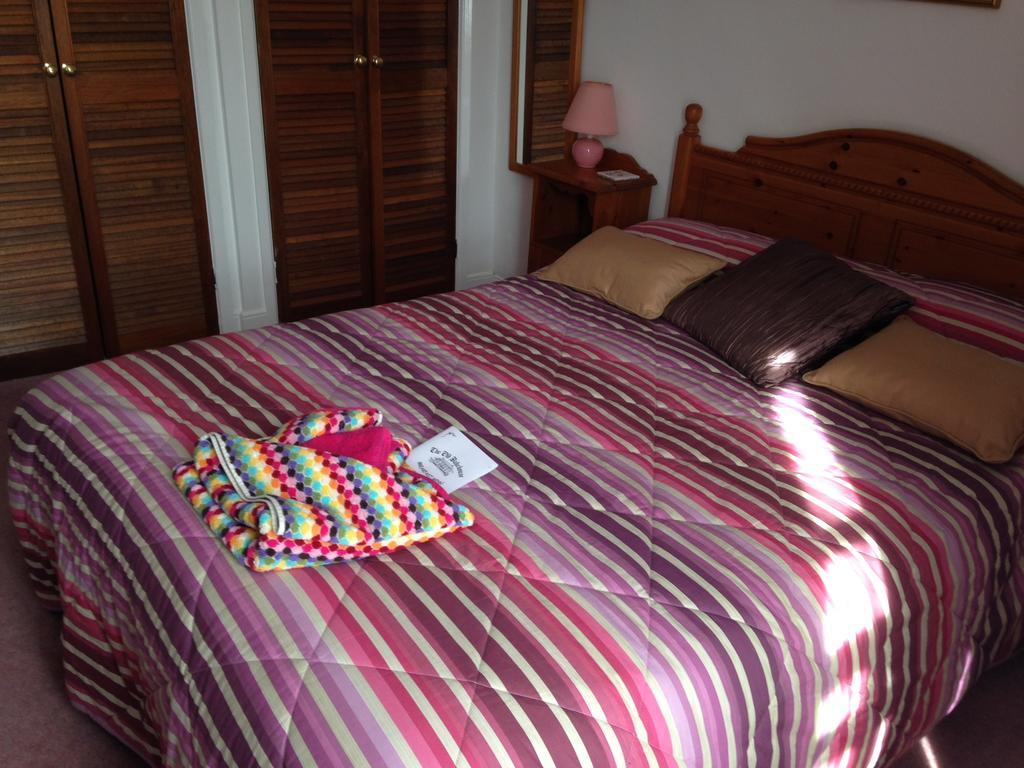 The Old Bakehouse Bed & Breakfast Colyton Екстериор снимка
