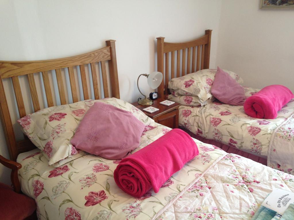 The Old Bakehouse Bed & Breakfast Colyton Екстериор снимка