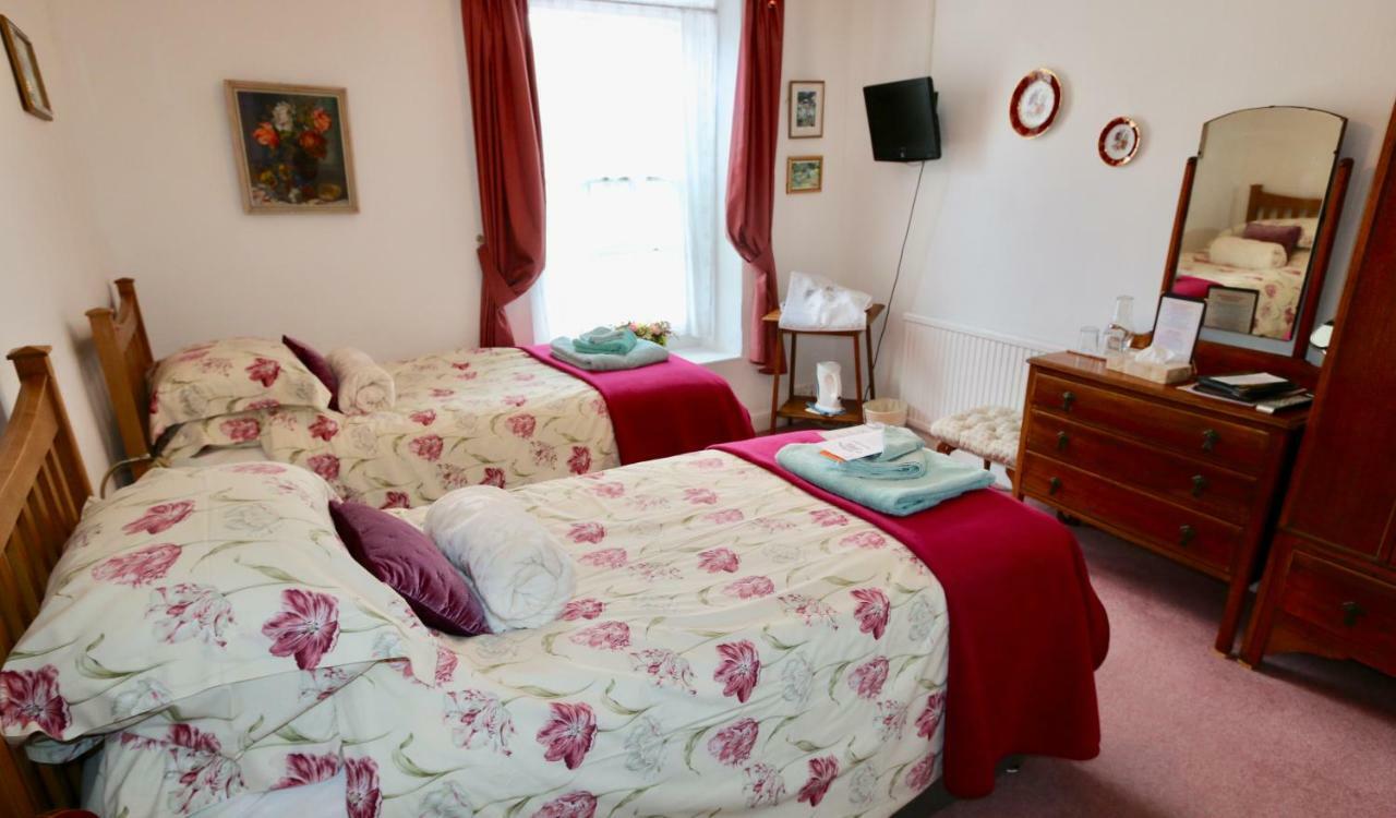 The Old Bakehouse Bed & Breakfast Colyton Екстериор снимка